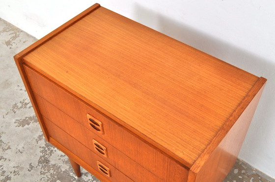 Image 1 of Deense ladekast teak