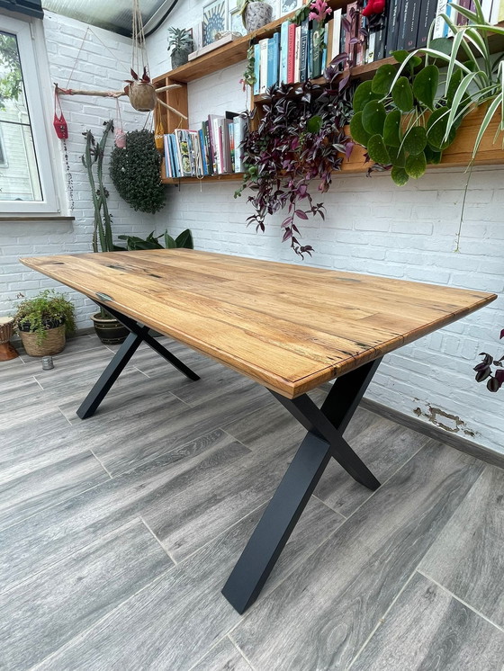 Image 1 of Eikenhouten tafel