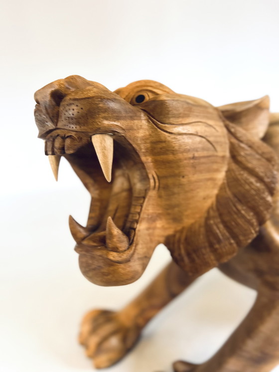 Image 1 of Xl Handbewerkte Houten Tijger 