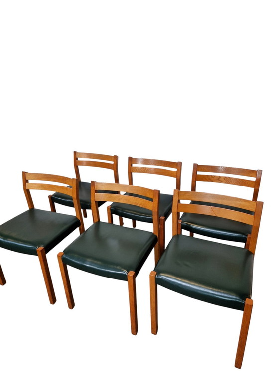 Image 1 of 6 X Model 401 Eetkamerstoelen Van Jorgen Henrik Moller, Denemarken 1970