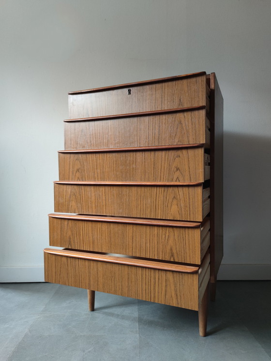 Image 1 of Vintage Deense ladekast in licht teak