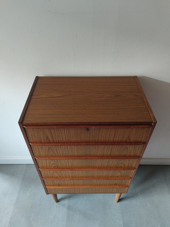 Image 1 of Vintage Deense ladekast in licht teak