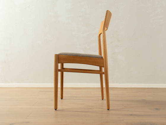 Image 1 of  Eetkamerstoelen uit de jaren 60, Henning Kjærnulf