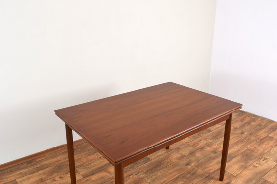 Image 1 of Mid Century Deense Teakhouten uitschuifbare eettafel, 1960S.