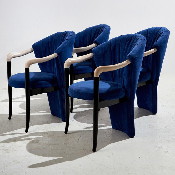 Image 1 of Set van 4 vintage eetkamerstoelen in hout en fluweel van Pietro Costantini, Italië 1980