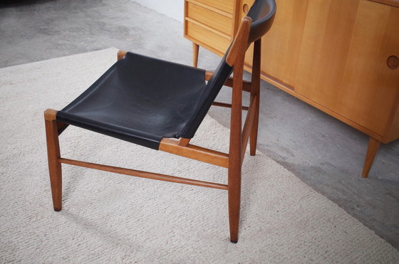 Image 1 of Fauteuil van Franz Xaver Lutz Zadelleer en eik