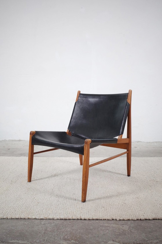 Image 1 of Fauteuil van Franz Xaver Lutz Zadelleer en eik