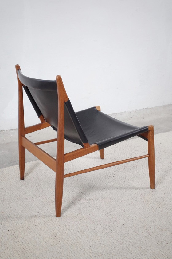 Image 1 of Fauteuil van Franz Xaver Lutz Zadelleer en eik