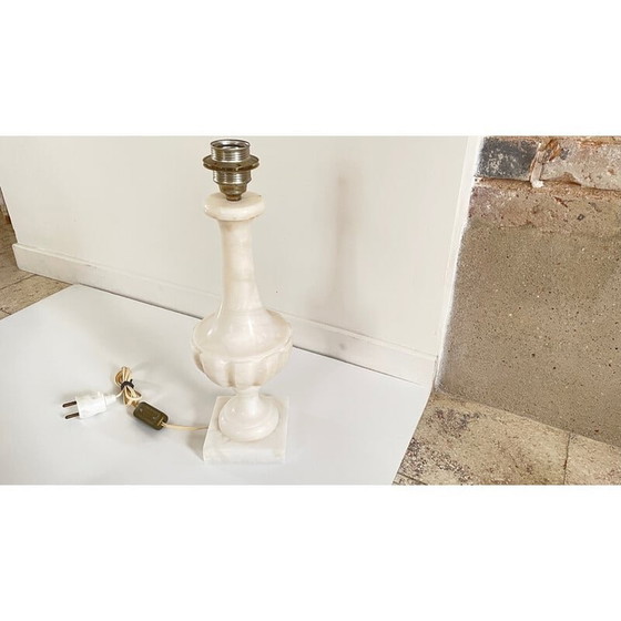 Image 1 of Vintage lamp in albast steen