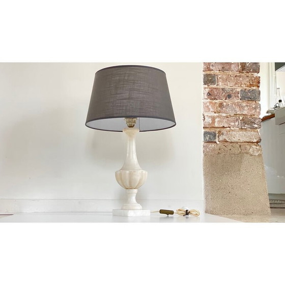 Image 1 of Vintage lamp in albast steen