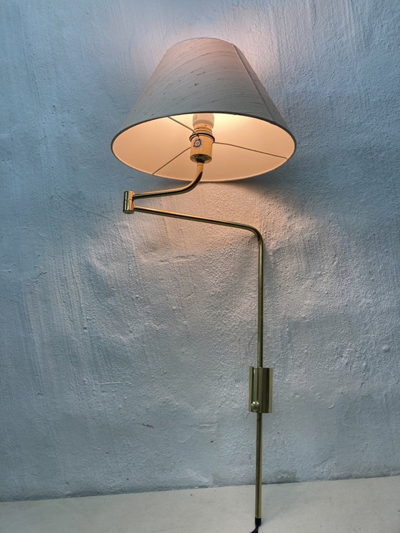 Image 1 of Florian Schulz Lesan wandlamp van messing