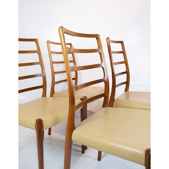 Image 1 of Set van 4 vintage eetkamerstoelen van N.O. Moller 1960