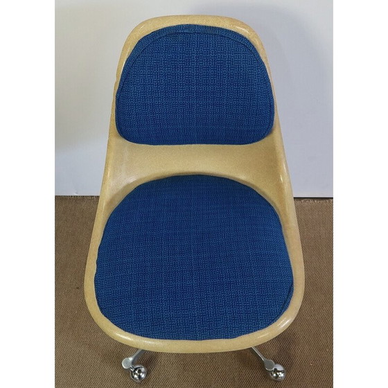 Image 1 of Vintage fiberglas draaistoel van Charles en Ray Eames voor Herman Miller, 1970