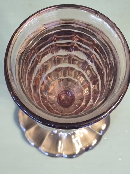 Selderijvaas in zachtroze glas