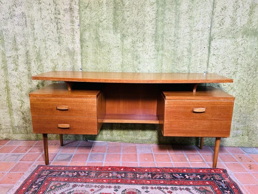 Mid century retro vintage teak bureau van GPlan 1960