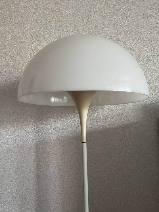 Image 1 of Panthella Vloerlamp Vintage Wit