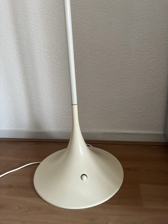 Image 1 of Panthella Vloerlamp Vintage Wit