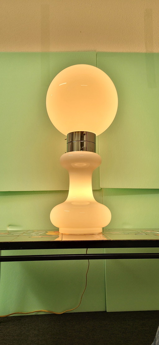 Massive Belgium glazen lamp