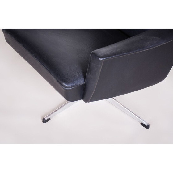 Image 1 of Vintage veganistisch lederen Bauhaus draaifauteuil met voetensteun, 1960