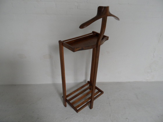 Image 1 of Vintage houten dressboy