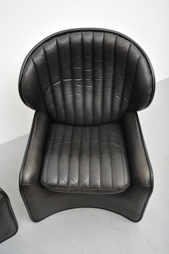 Image 1 of André Vandenbeuck Fauteuil Lotos Wit Zwart 1971