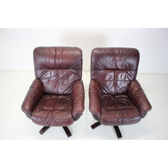 Image 1 of Paar vintage leren fauteuils met voetensteun, Finland 1970