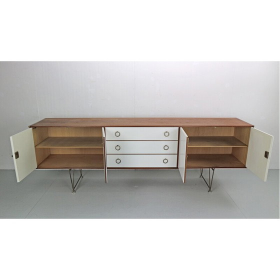 Image 1 of Vintage hoog dressoir in teak en messing van William Watting voor Fristho, Denemarken 1950