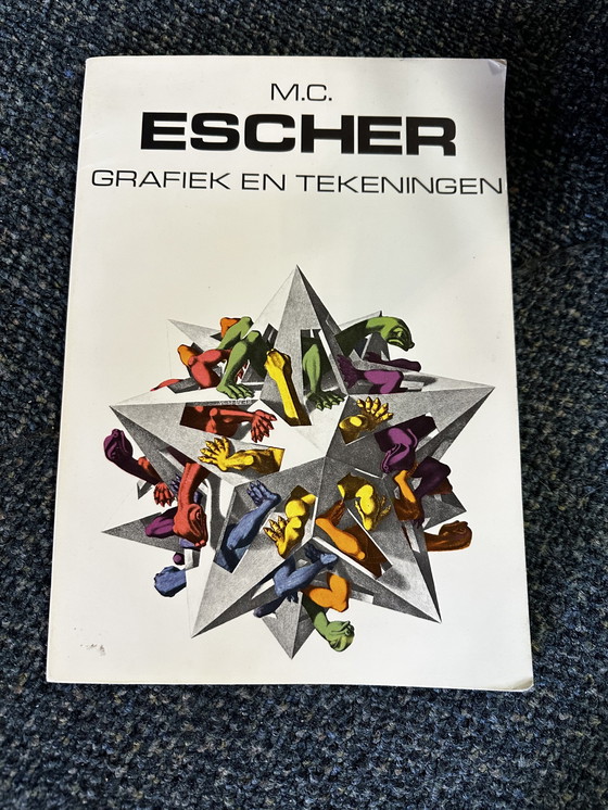 Image 1 of Escher Grafiek en tekeningen boek