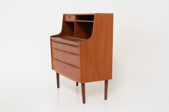 Image 1 of Deense teak secretaire