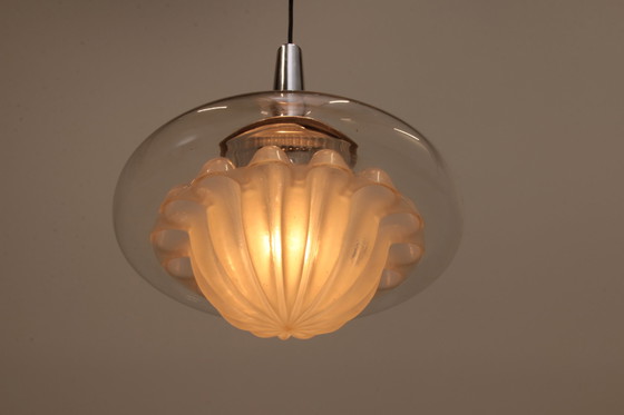 Image 1 of Vintage glazen hanglamp van Peill & Putzler, 1960