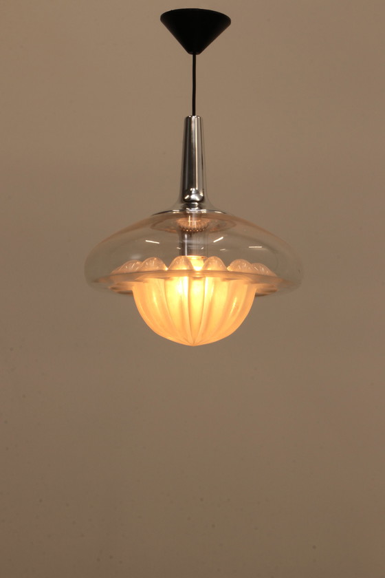 Image 1 of Vintage glazen hanglamp van Peill & Putzler, 1960