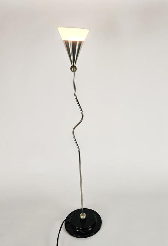 Image 1 of Dutch design - Harco Loor design - tafellamp - kelklamp - post modern - 80's