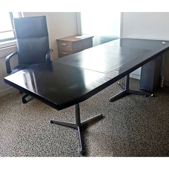 Image 1 of Vintage bureau T90 van Osvaldo Borsani voor Techno