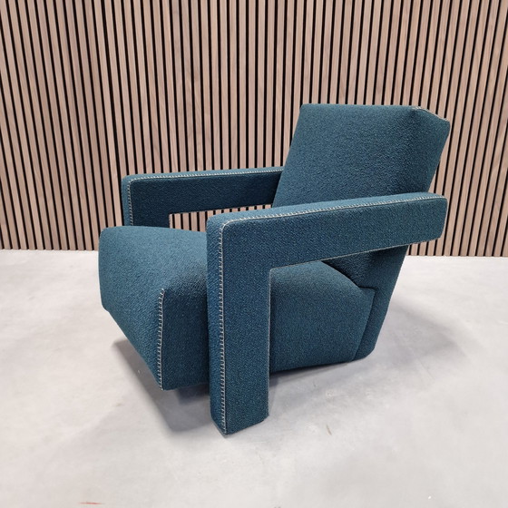 Image 1 of Cassina Utrecht Stoel