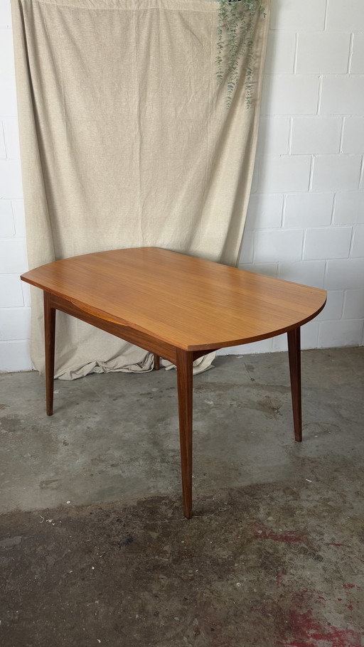 Ronde Vintage Eettafel Louis Van Teeffelen Voor Wébé