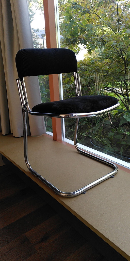 6x Vintage Buisstoelen