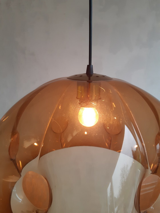 Image 1 of Vintage Bruin/Koperkleurige Doorzochtige Plexiglazen Hanglamp