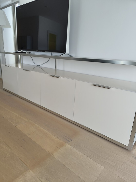 Image 1 of Ligne Roset Tv Meubel + Calgary Dressoir