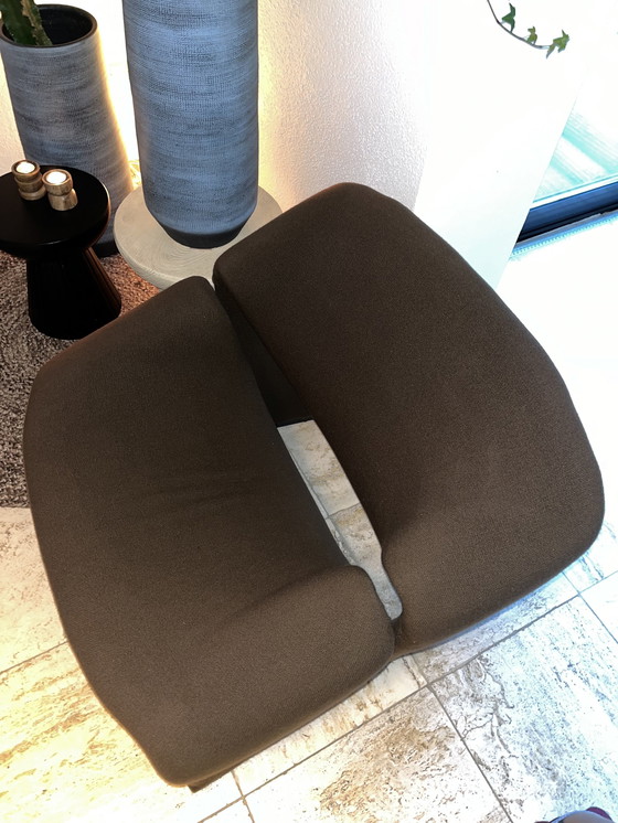 Image 1 of 2x Artifort F580, Groovy, M-Chair Fauteuil