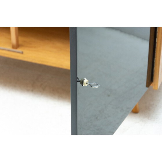 Image 1 of Vintage U-450 lowboard in beuken van Jiří Jiroutek voor Interiér Praha, Tsjecho-Slowakije 1960