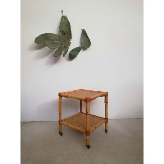 Image 1 of Vintage serveertafel met wielen & twee rotan en bamboe planken, Italië 1970