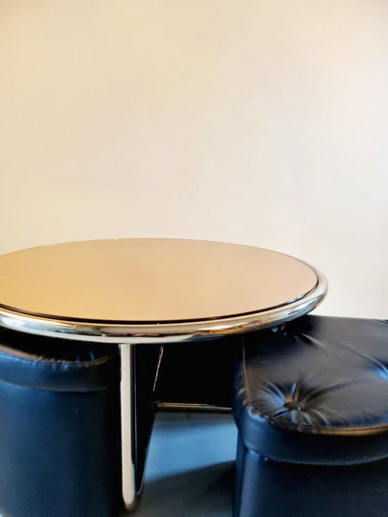 Image 1 of Spaanse Lage Tafel Met 4 Nesting Stoelen, Goudkleurig Met Rosegoud Spiegelblad