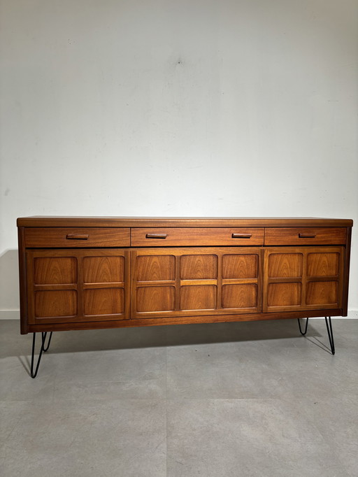 Vintage Nathan-haarspeld dressoir