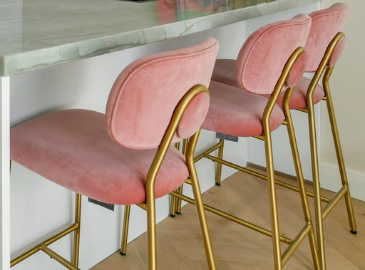 Roze fluwelen barstoelen (3 stuks) Richmond Interiors