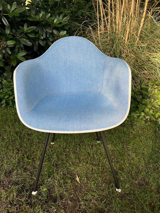 Vitra Eames Dax armchair