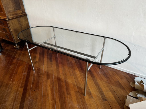 Glazen design tafel