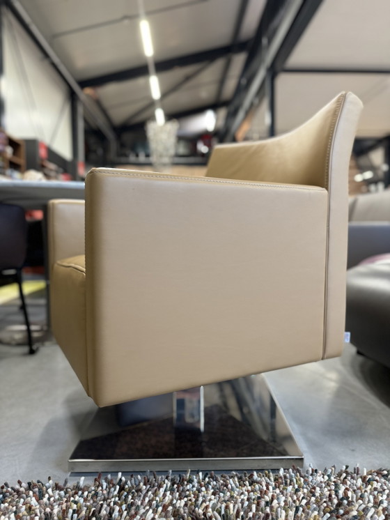 Image 1 of Jori Kubolo Fauteuil Beige leer Design stoel