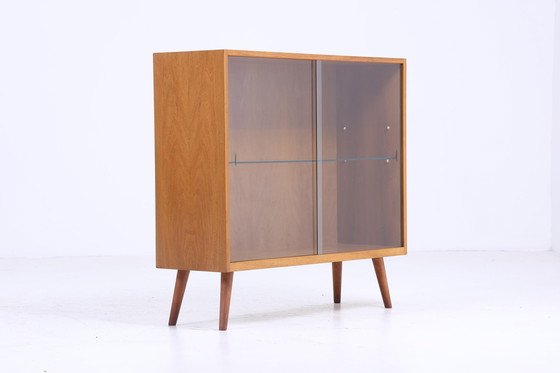 Image 1 of Vintage glazen ladekast jaren 60 | Mid Century vitrinekast gangkast | Retro houten opbergmeubel