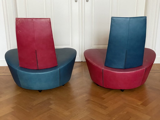 Exclusieve Set Van Twee Mooie Montis Fauteuil Rood En Blauw (Gespiegeld)