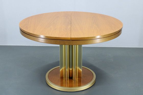 Image 1 of Italiaanse ronde uitschuifbare eettafel uit 1970S